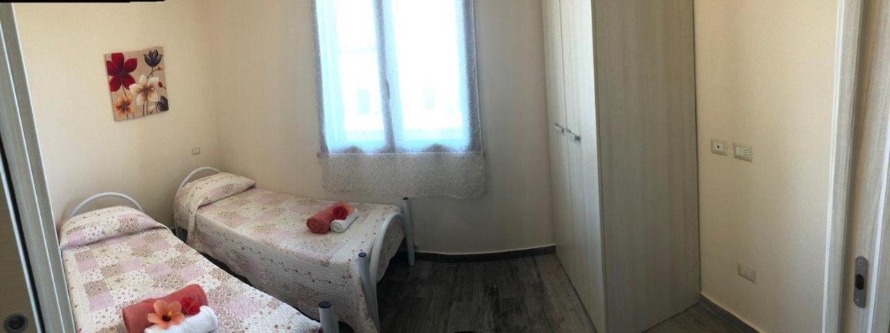 Villa Rosa トロペーア エクステリア 写真
